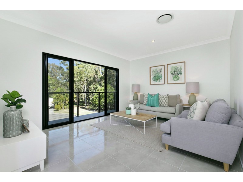 9 Rainsby Court, Carindale QLD 4152