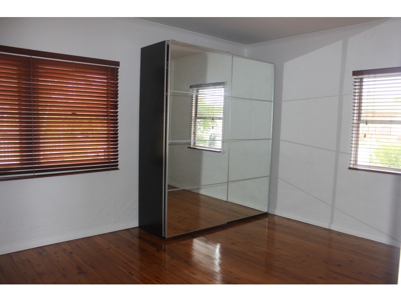 19 Malthus Street, Carina QLD 4152