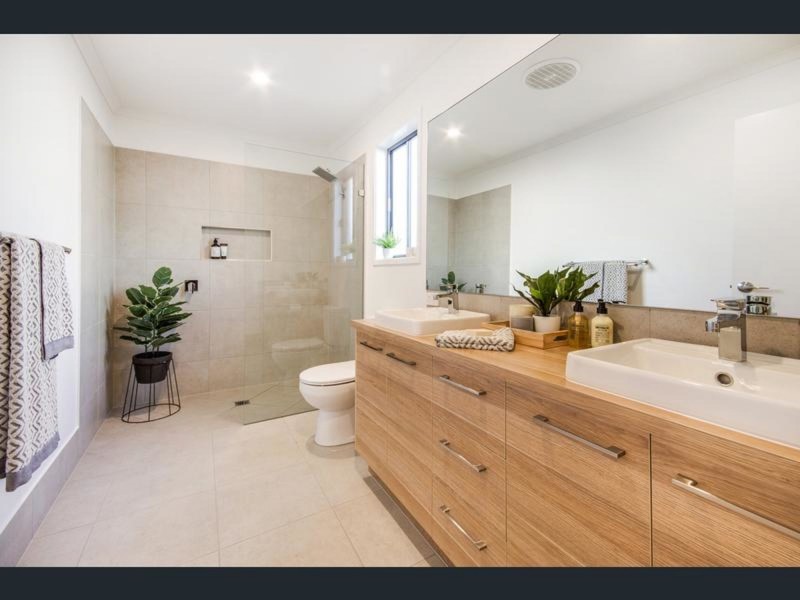 Lot 8 36 Hereford Crescent, Carindale QLD 4152