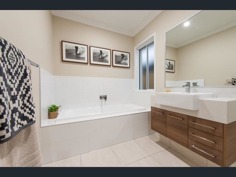 Lot 8 36 Hereford Crescent, Carindale QLD 4152