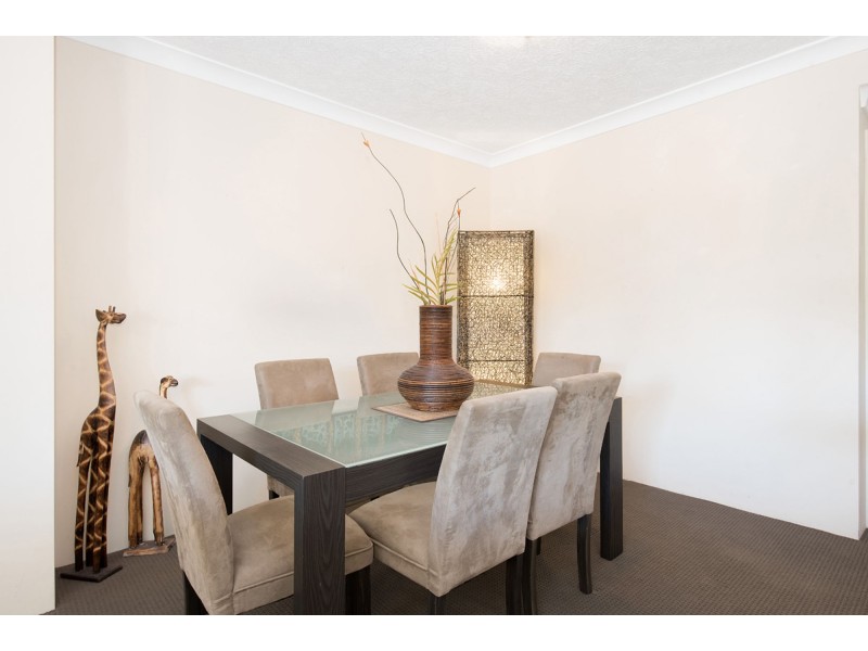 6/12 Bradford Street, Labrador QLD 4215