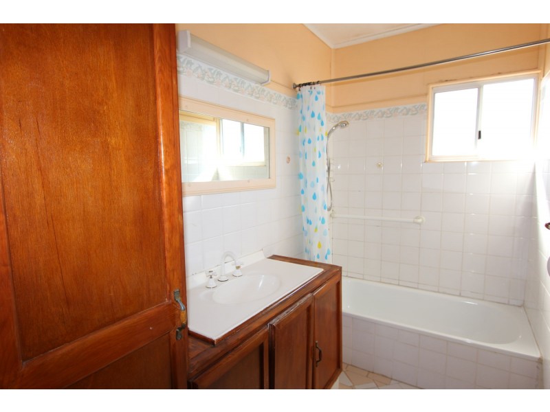 140 Gallipoli Road, Carina Heights QLD 4152