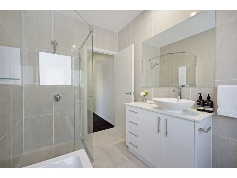 1/46 Booligal Street, Carina QLD 4152