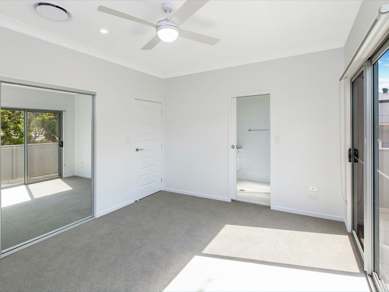 4/44 Booligal Street, Carina QLD 4152