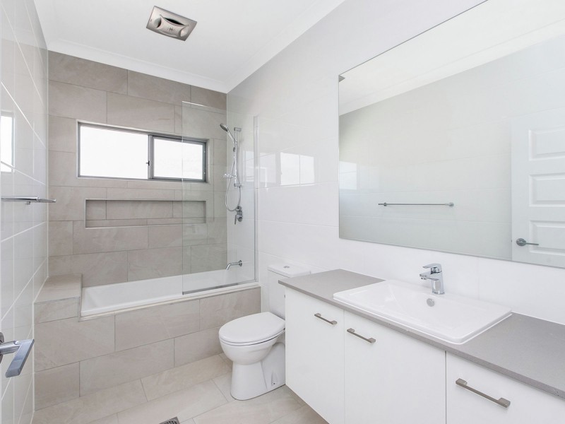 4/44 Booligal Street, Carina QLD 4152