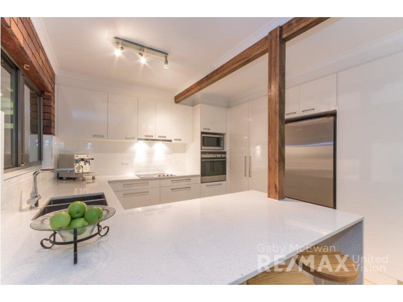 10 Chelsea Crescent, Alexandra Hills QLD 4161