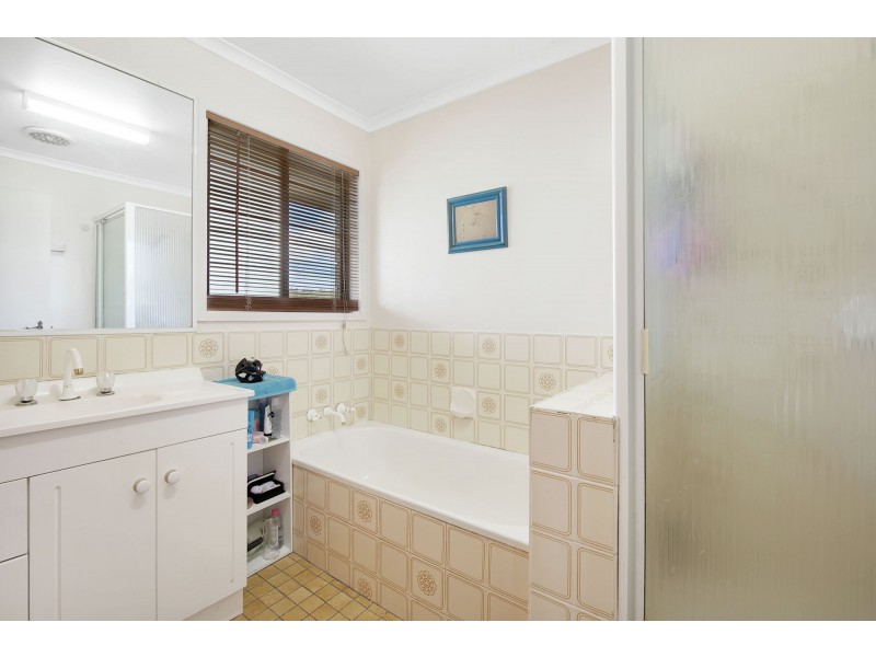 58 Hill Crescent, Carina Heights QLD 4152