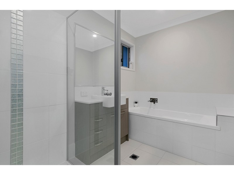 39 Parksedge Street, Upper Kedron QLD 4055