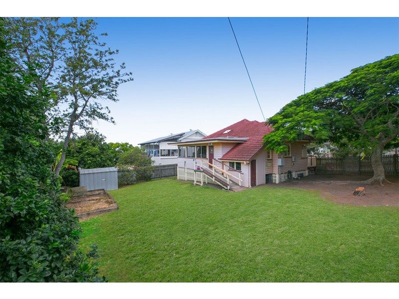 18 Hendren Street, Carina QLD 4152