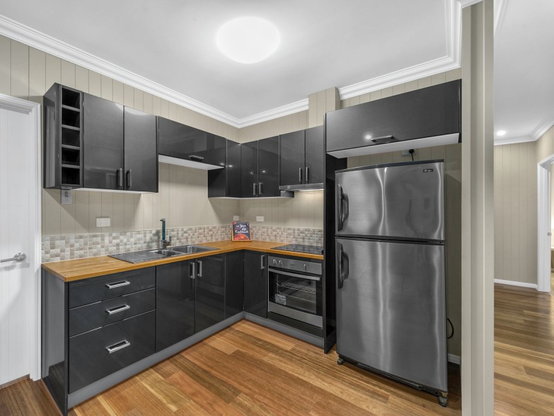 15 Gorban Street, Holland Park QLD 4121