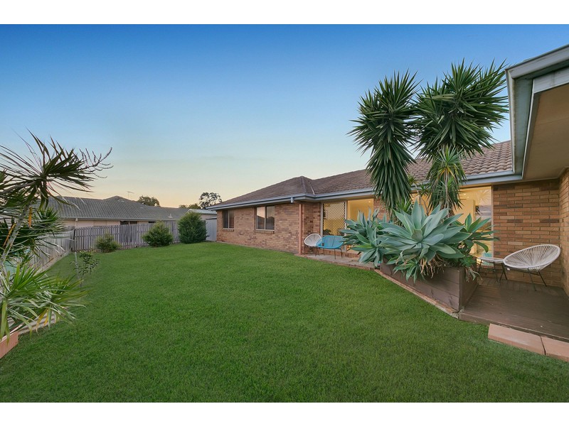 38 Chesterfield Crescent, Wellington Point QLD 4160