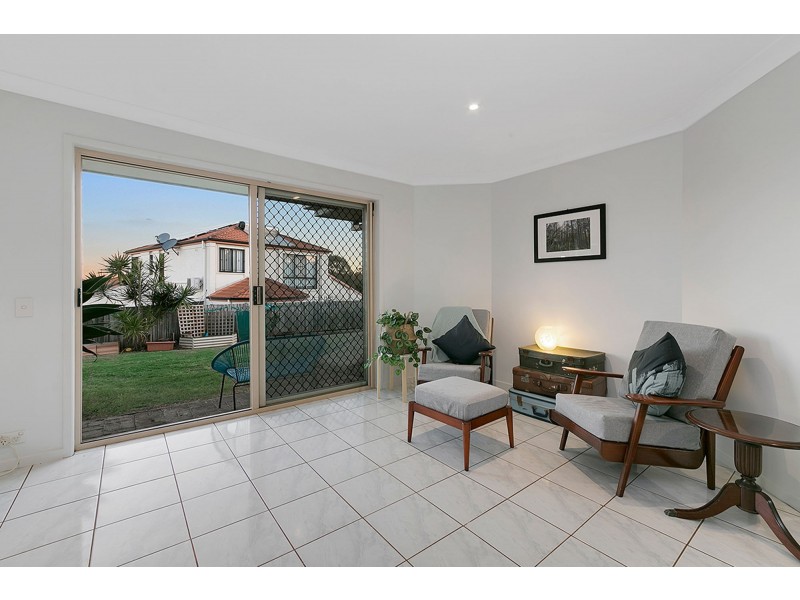 38 Chesterfield Crescent, Wellington Point QLD 4160