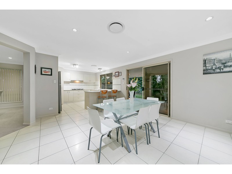 15 Highland Street, Redland Bay QLD 4165
