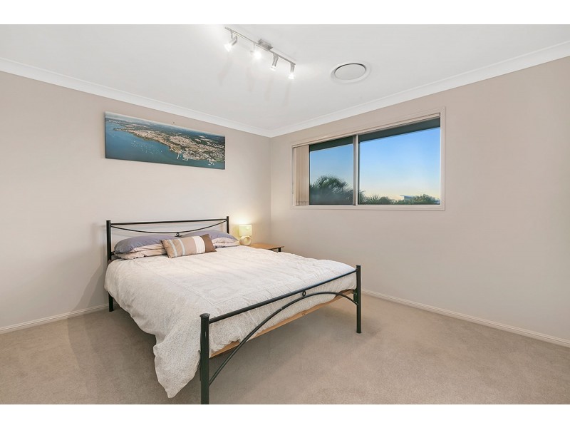 15 Highland Street, Redland Bay QLD 4165