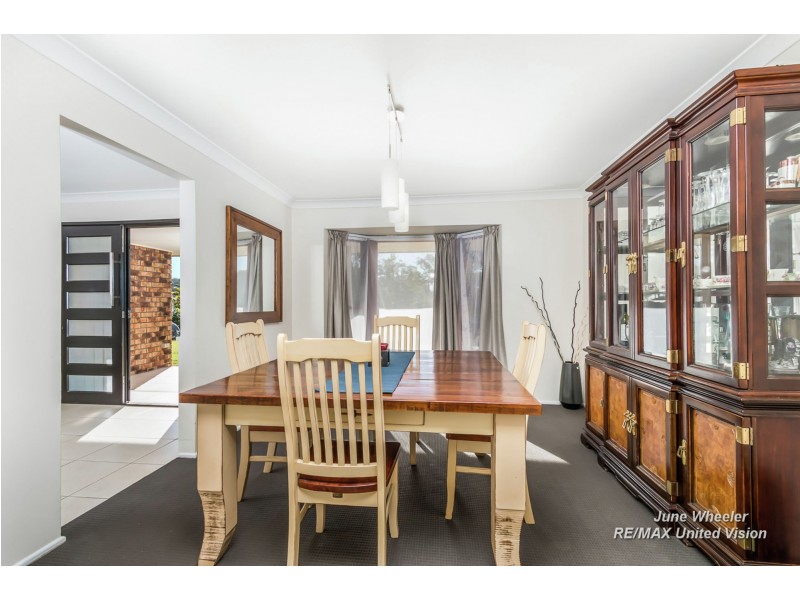 62 Donnington Street, Carindale QLD 4152