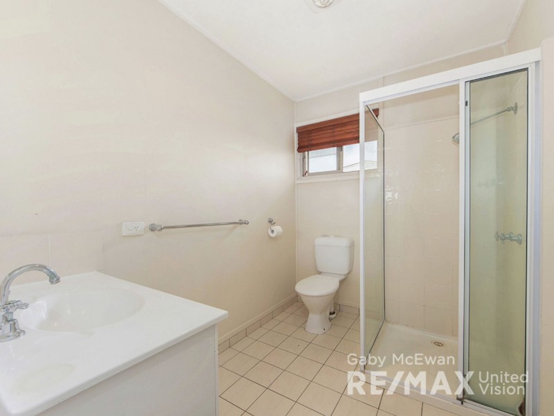 1/19 Victor Street, Holland Park QLD 4121