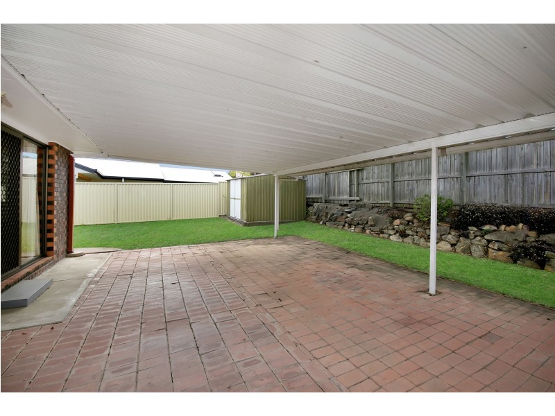 84 Kilmorey Street, Carindale QLD 4152