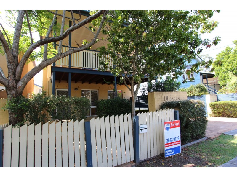 3/18 Baron Street, Greenslopes QLD 4120