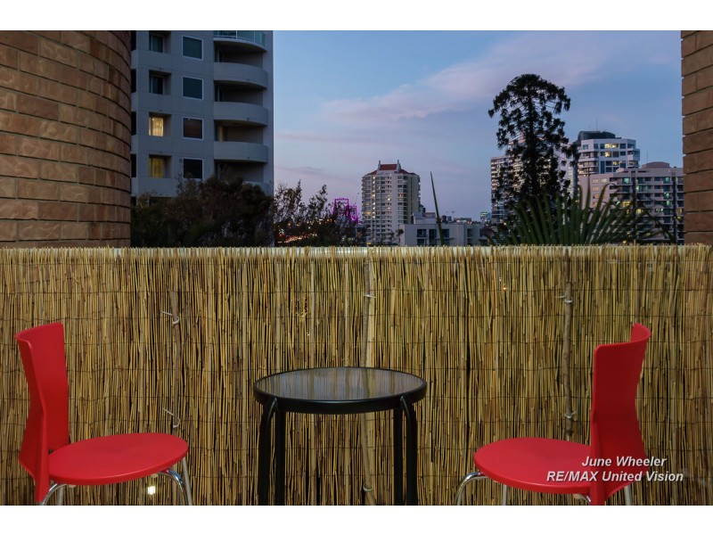 Unit 15, 41-45 Lambert Street, Kangaroo Point QLD 4169