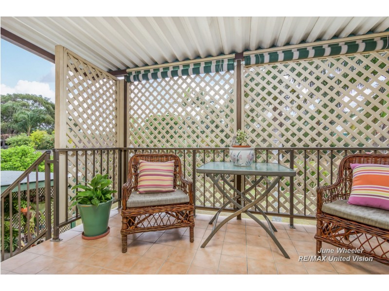 82 Banwell Crescent, Carindale QLD 4152
