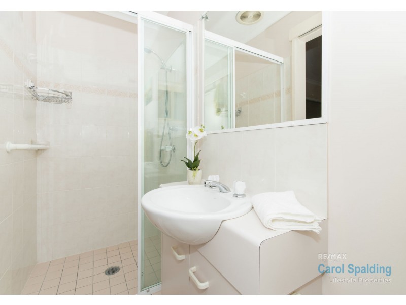 33/100 Meadowlands Road, Carina QLD 4152