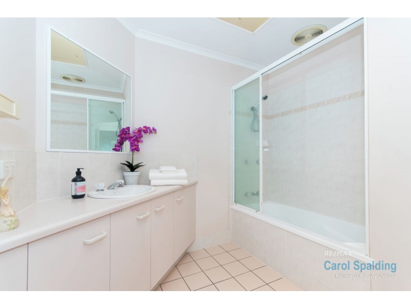 33/100 Meadowlands Road, Carina QLD 4152