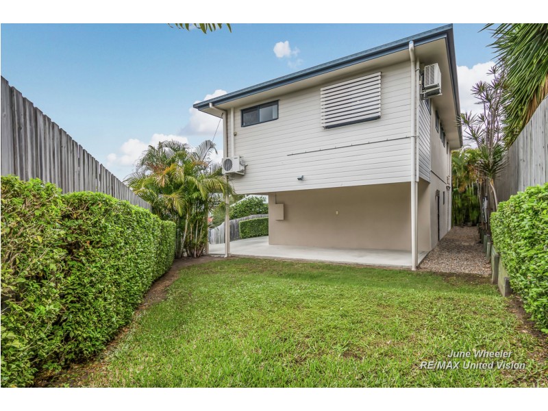 34A BOOLIGAL STREET, Carina QLD 4152