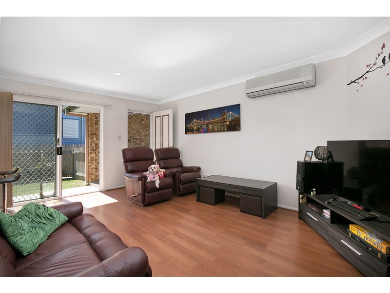 2 51 Adelaide Street, Carina QLD 4152