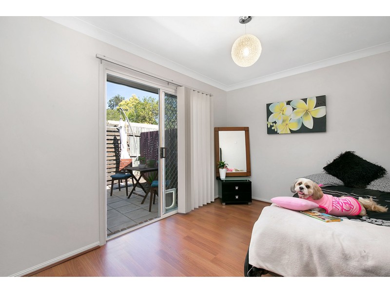 2 51 Adelaide Street, Carina QLD 4152