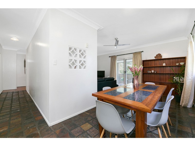 4 Gilwell Street, Carina QLD 4152