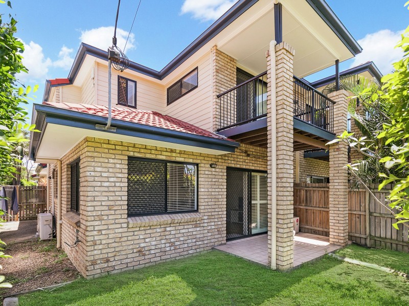 2/32 Adelaide Street, Carina QLD 4152