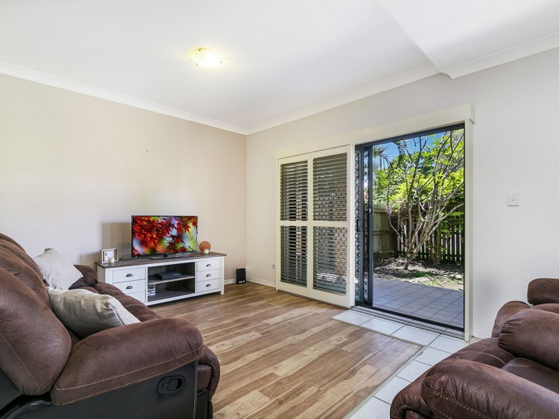 2/32 Adelaide Street, Carina QLD 4152
