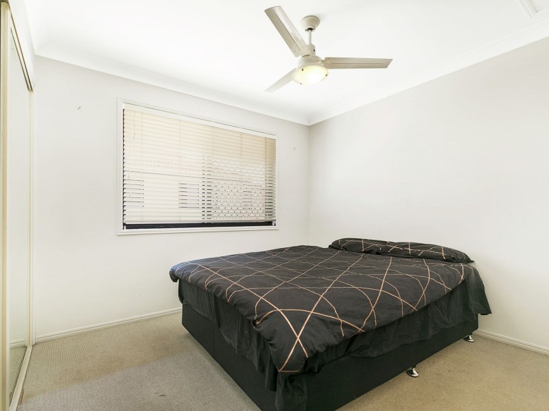 2/32 Adelaide Street, Carina QLD 4152