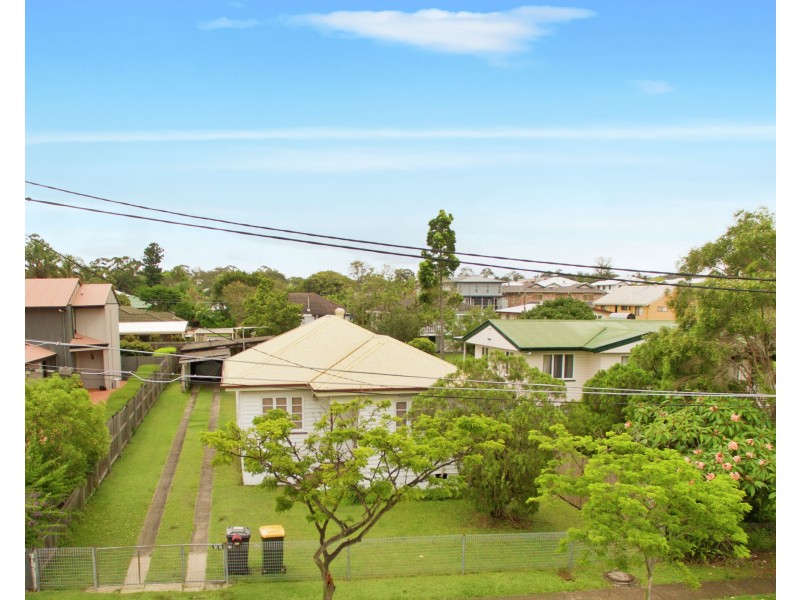 94 Adelaide Street, Carina QLD 4152