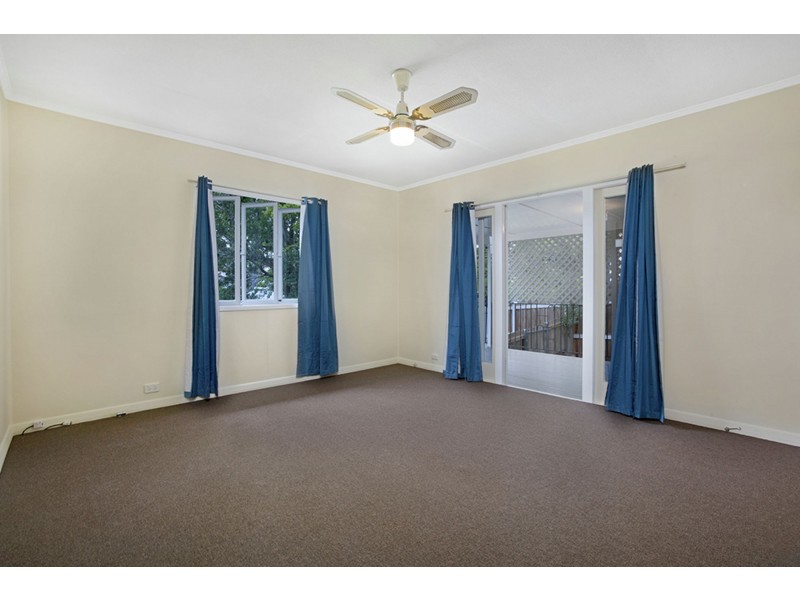 60 Nurstead Street, Camp Hill QLD 4152