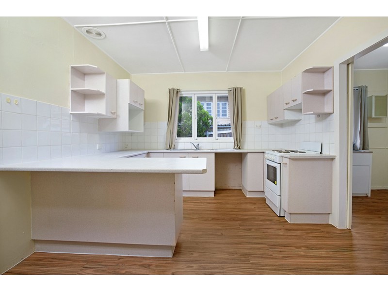 60 Nurstead Street, Camp Hill QLD 4152