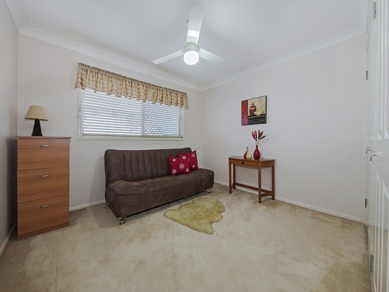 2/107 Adelaide Street, Carina QLD 4152