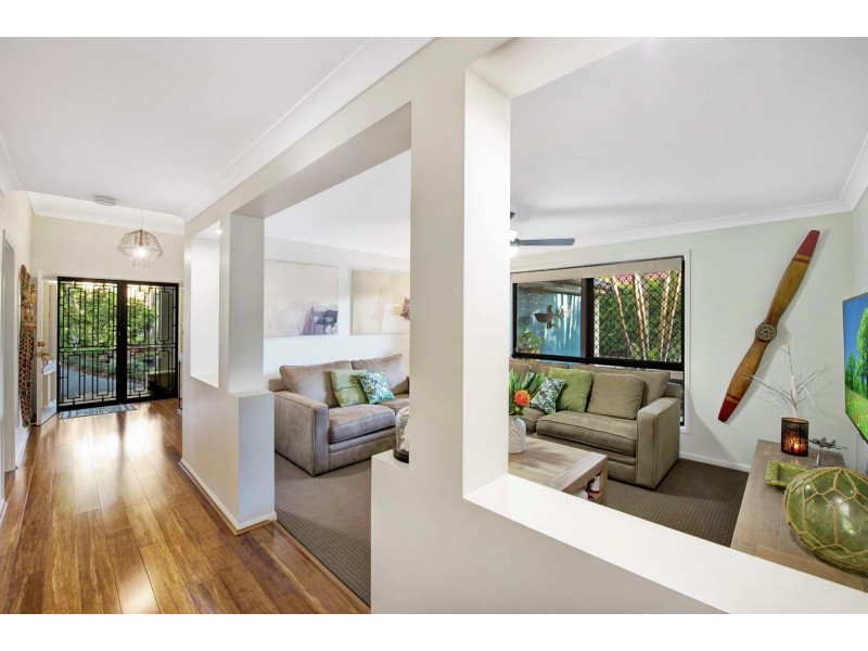 22 Balmoral Place, Forest Lake QLD 4078