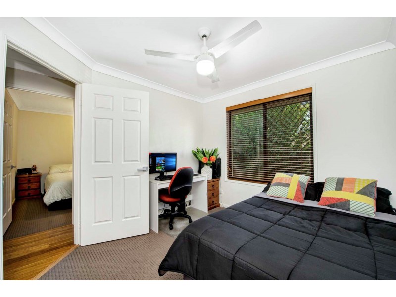 22 Balmoral Place, Forest Lake QLD 4078