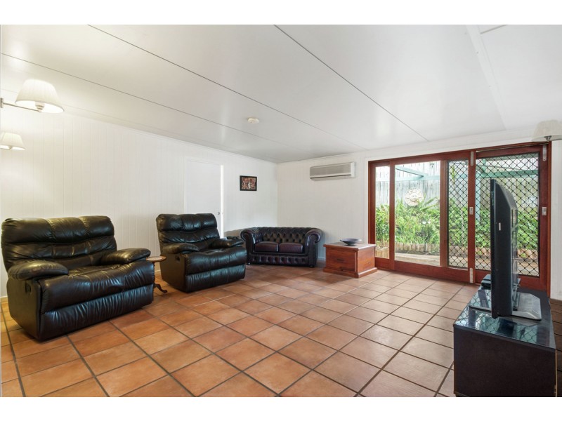 12 Boorogari Place, Petrie QLD 4502