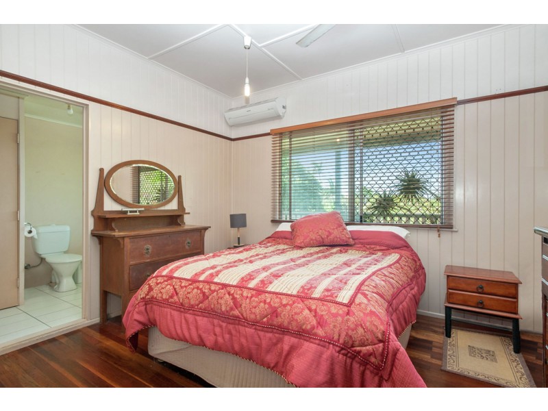 12 Boorogari Place, Petrie QLD 4502