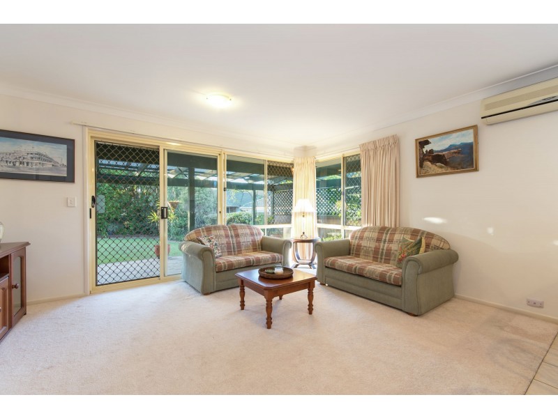 23 Mitchell Place, Belmont QLD 4153