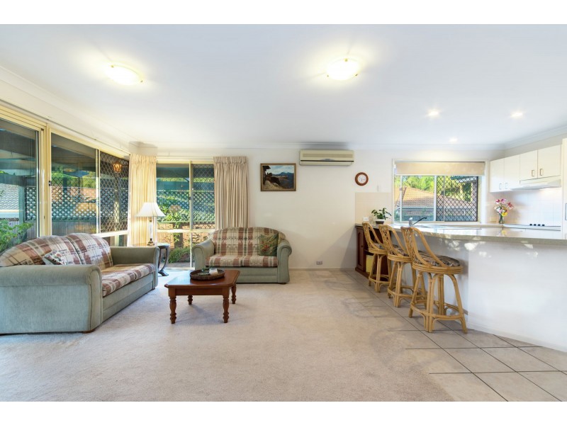 23 Mitchell Place, Belmont QLD 4153