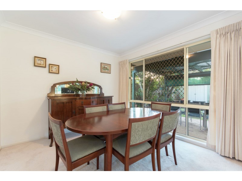23 Mitchell Place, Belmont QLD 4153