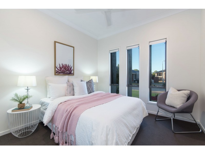 4 Beard Place, Wellington Point QLD 4160