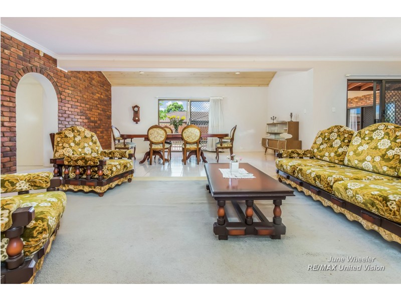 44 Bridgnorth Street, Carindale QLD 4152