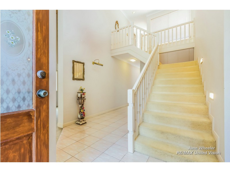 44 Bridgnorth Street, Carindale QLD 4152