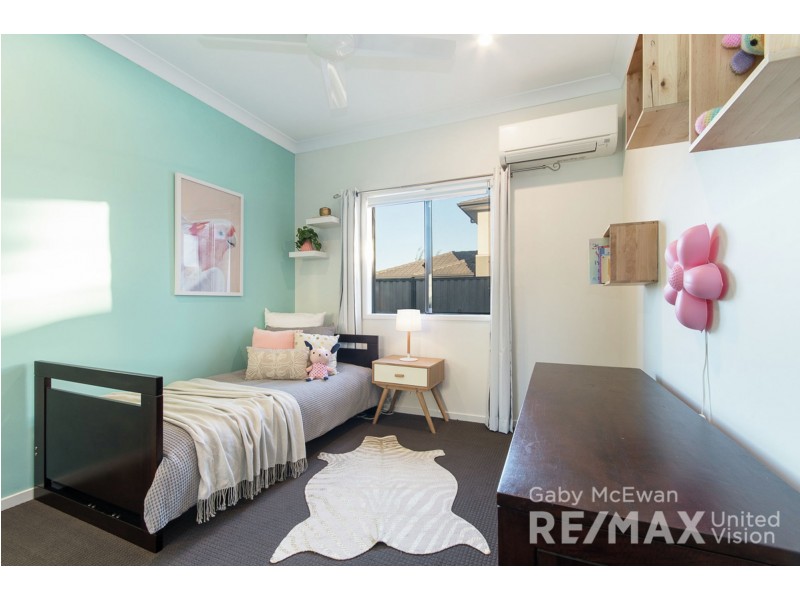 4 Beard Place, Wellington Point QLD 4160