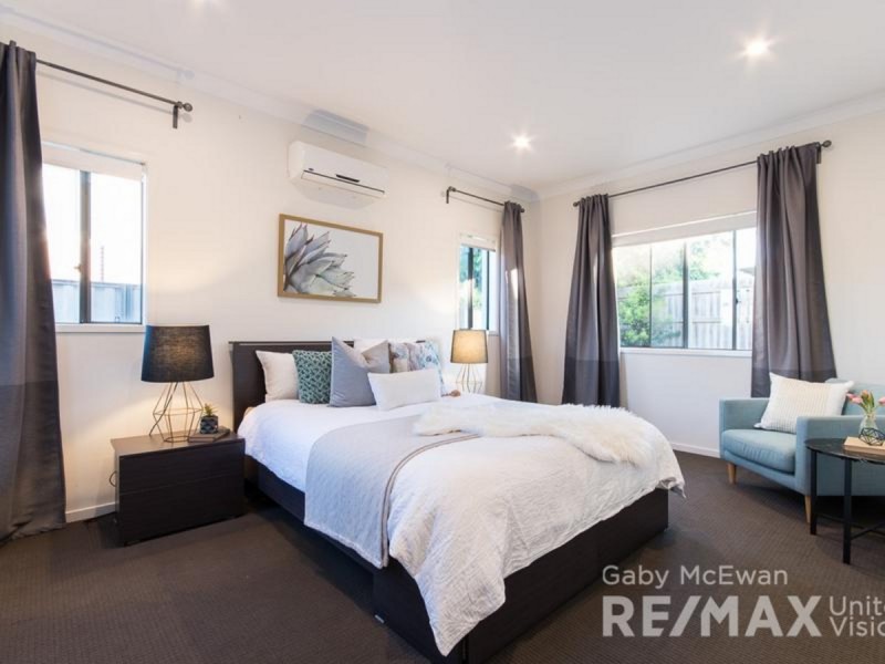 4 Beard Place, Wellington Point QLD 4160