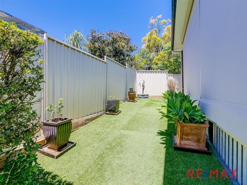 76 Pareena Crescent, Mansfield QLD 4122